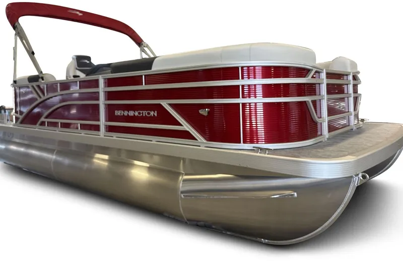 The Image of 2026 Bennington S 20 SSR pontoon boat with red and white design. - 0