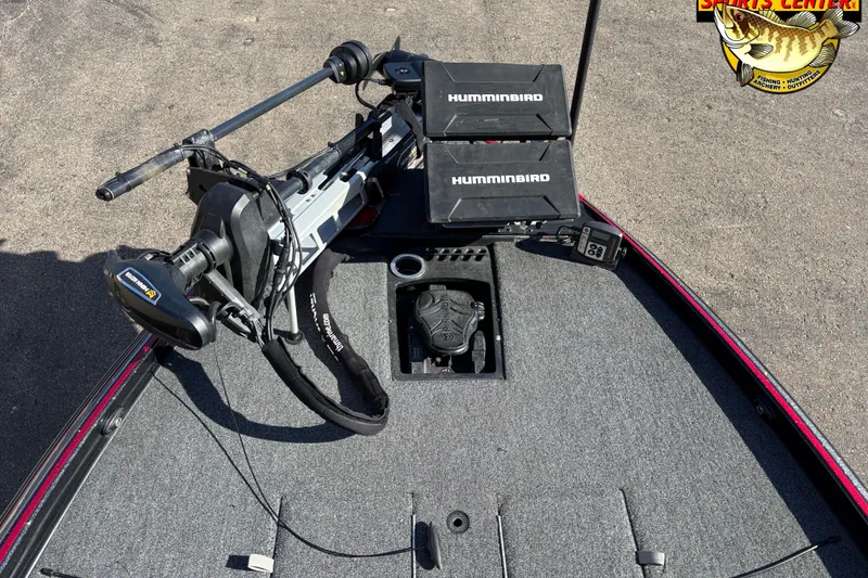 Slide: The Image of 2024 Nitro Z21 XL boat deck with Humminbird electronics and trolling motor. - 6