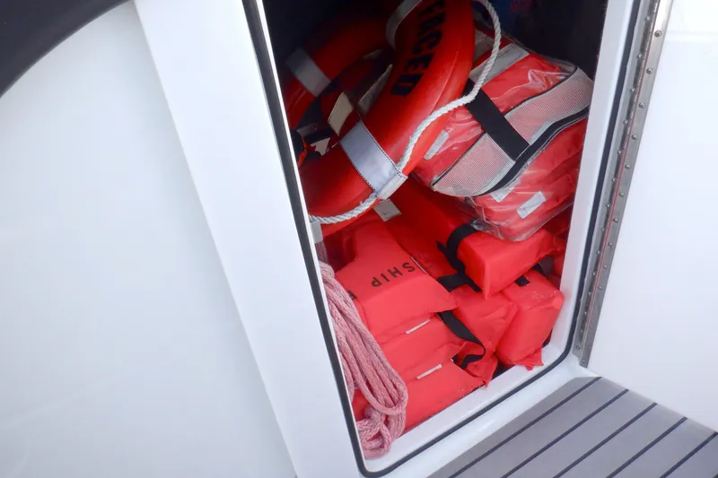 Slide: The Image of 2015 Formula 350 Crossover Bowrider interior with sleek seating and modern dashboard. - 14