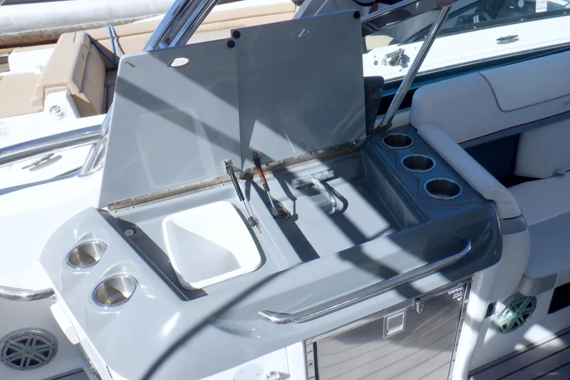 Slide: The Image of 2015 Formula 350 Crossover Bowrider boat deck with cartoon ship graphic. - 9