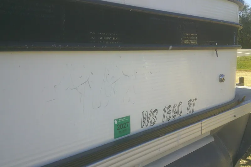 Slide: The Image of 2021 Crest Classic LX 220 SLC boat with registration WS 1390 RT. - 21