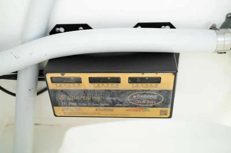 Slide: The Image of Onboard charger in 2019 Sea Pro 259 Center Console boat. - 43