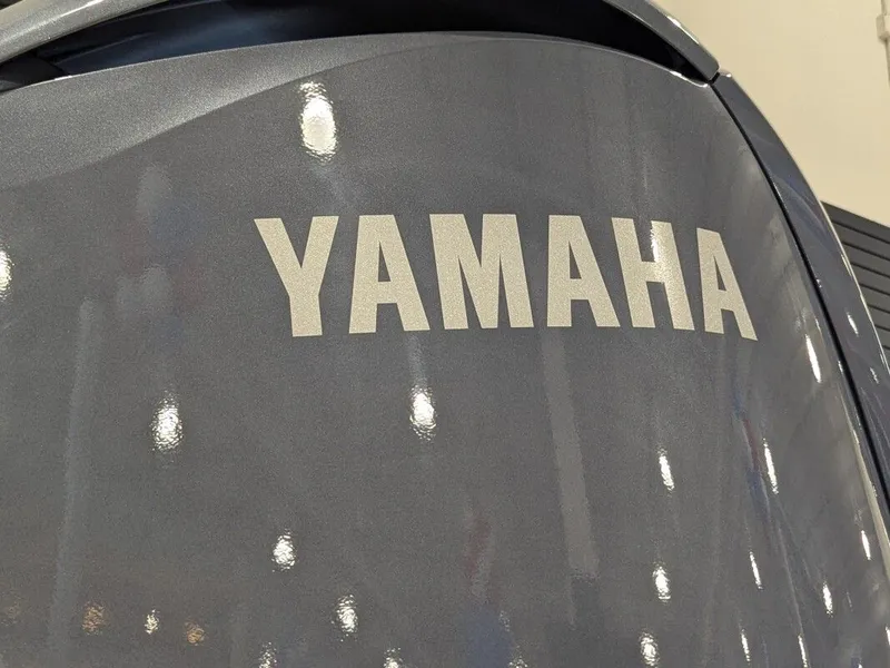 Slide: The Image of Southwind 2400 SPORTDECK 2025 - 11