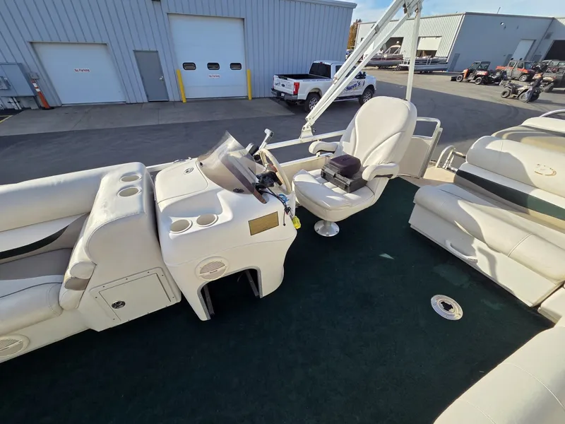 Slide: The Image of Harris Sunliner 200 2005 - 19