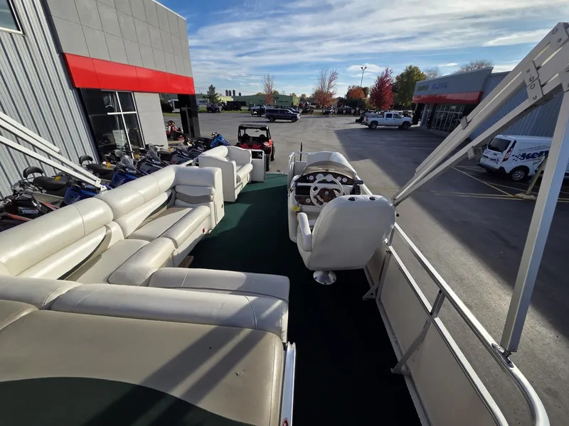 Slide: The Image of Harris Sunliner 200 2005 - 28