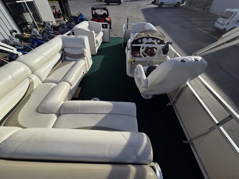 Slide: The Image of Harris Sunliner 200 2005 - 29