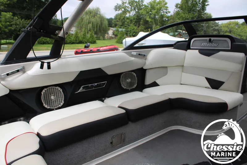 Slide: The Image of Malibu Wakesetter 22 VLX 2016 - 26