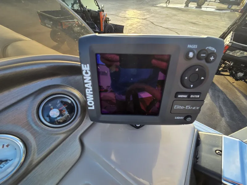 Slide: The Image of SunChaser 8522 Cruise 2011 - 12