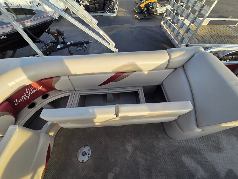 Slide: The Image of SunChaser 8522 Cruise 2011 - 18