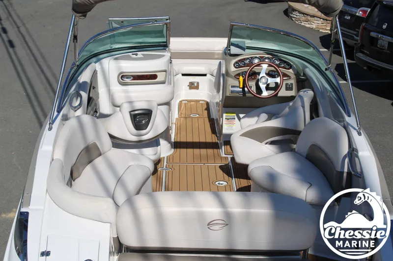 Slide: The Image of Crownline Boats Eclipse E4 2012 - 14