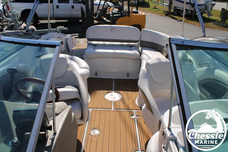 Slide: The Image of Crownline Boats Eclipse E4 2012 - 25