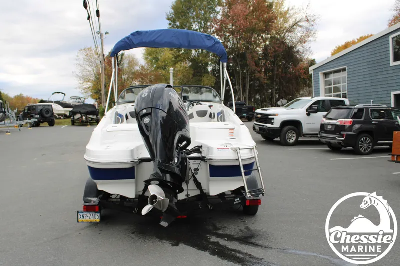 Slide: The Image of Tahoe 550 TS 2018 - 6