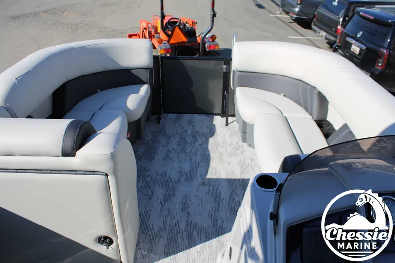 Slide: The Image of Sylvan Mirage 822 CLZ 2026 - 13