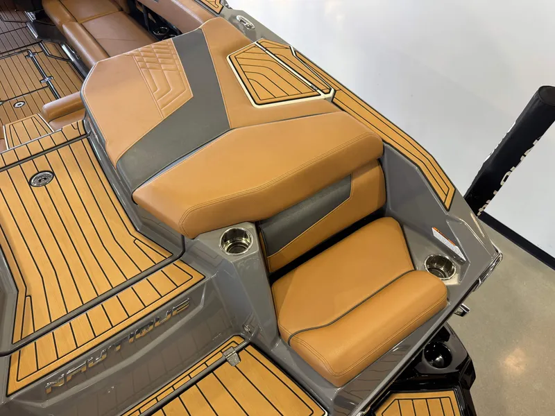 Slide: The Image of Nautique Super Air Nautique G25 2024 - 11