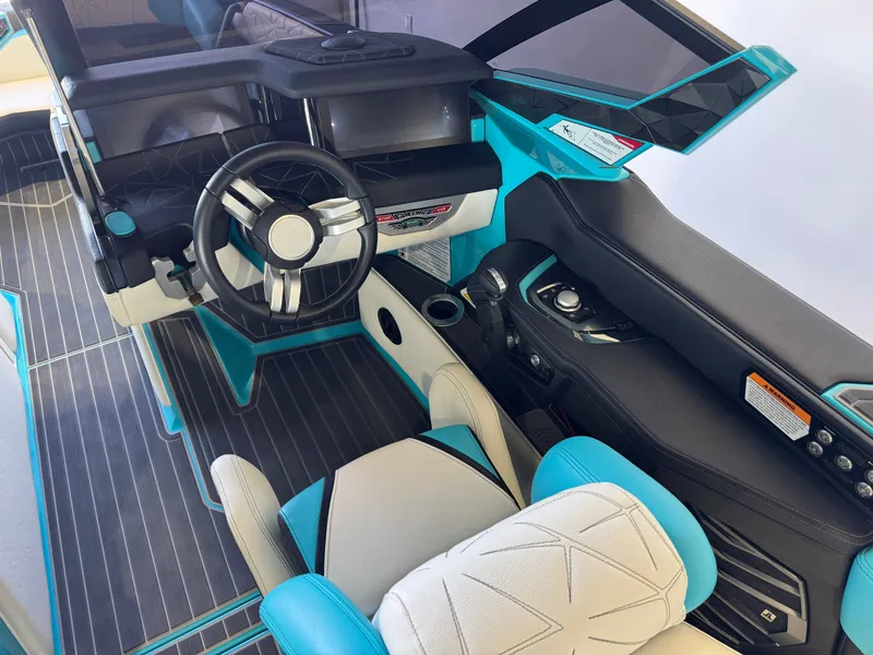 Slide: The Image of Nautique Super Air Nautique G23 Paragon 2021 - 24
