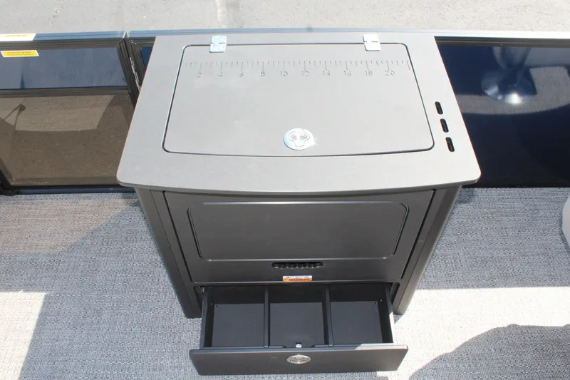 Slide: The Image of Barletta Aria 22F 2025 - 24