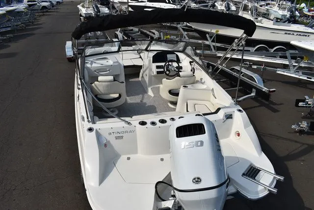 Slide: The Image of Stingray 201 DC 2024 - 9