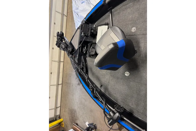 Slide: The Image of 2026 Nitro ZV20 Pro boat interior with seating and equipment. - 15