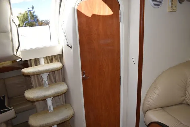 Slide: The Image of Larson Cabrio 310 2005 - 85