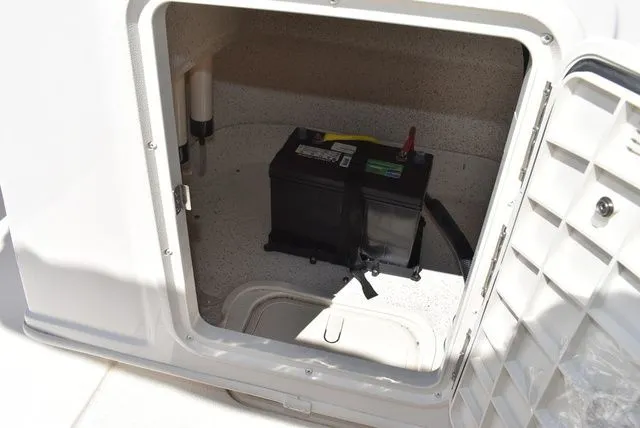 Slide: The Image of Carolina 17 LS 2022 - 25