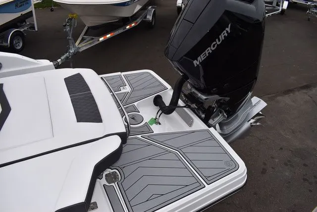 Slide: The Image of Monterey 275SS Super Sport 2024 - 23