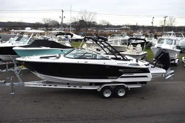 Slide: The Image of Monterey 275SS Super Sport 2024 - 3