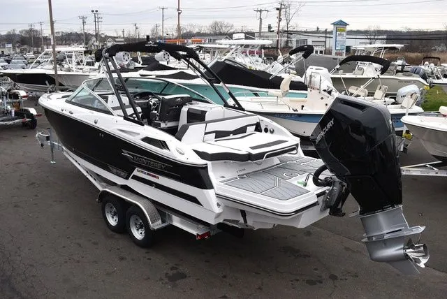 Slide: The Image of Monterey 275SS Super Sport 2024 - 4