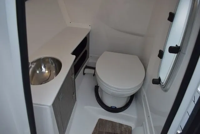 Slide: The Image of Monterey 275SS Super Sport 2024 - 66