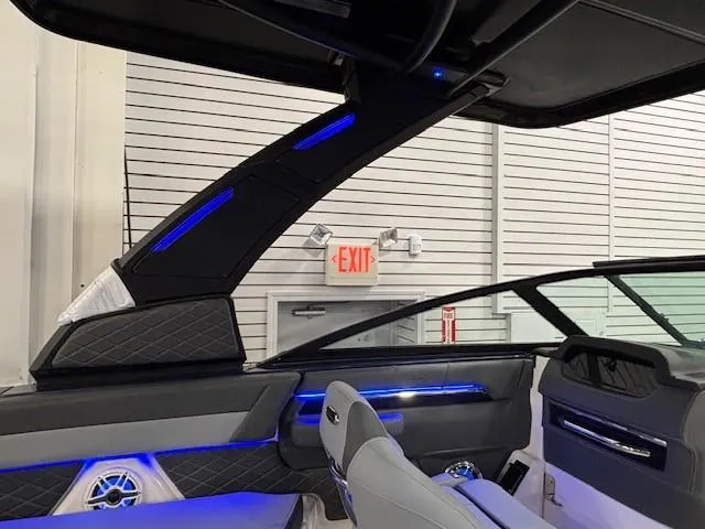 Slide: The Image of Chaparral SSX 6 2026 - 57