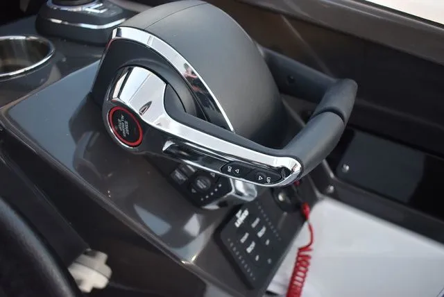 Slide: The Image of Blackfin 272 DC 2024 - 48