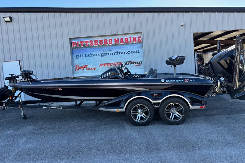 The Image of 2017 Ranger Z521 Comanche boat at Pittsburg Marine dealership. - 0