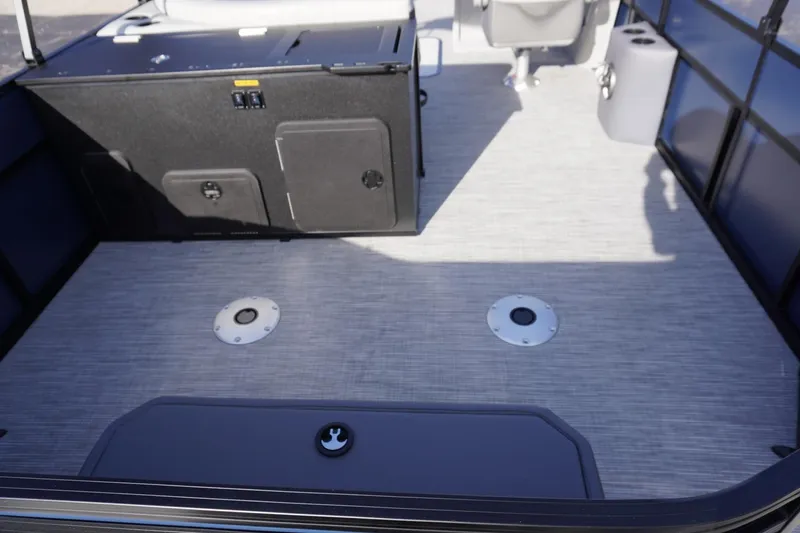 Slide: The Image of Interior of 2026 Viaggio Lago V-R boat, featuring spacious deck and seating area. - 16