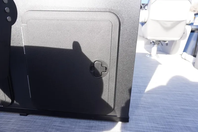 Slide: The Image of Compartment door on 2026 Viaggio Lago V-R boat interior. - 28