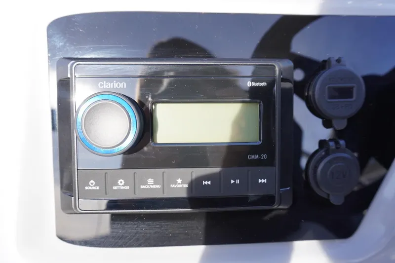 Slide: The Image of Clarion CMM-20 Bluetooth stereo system in 2026 Viaggio Lago V-R boat. - 39