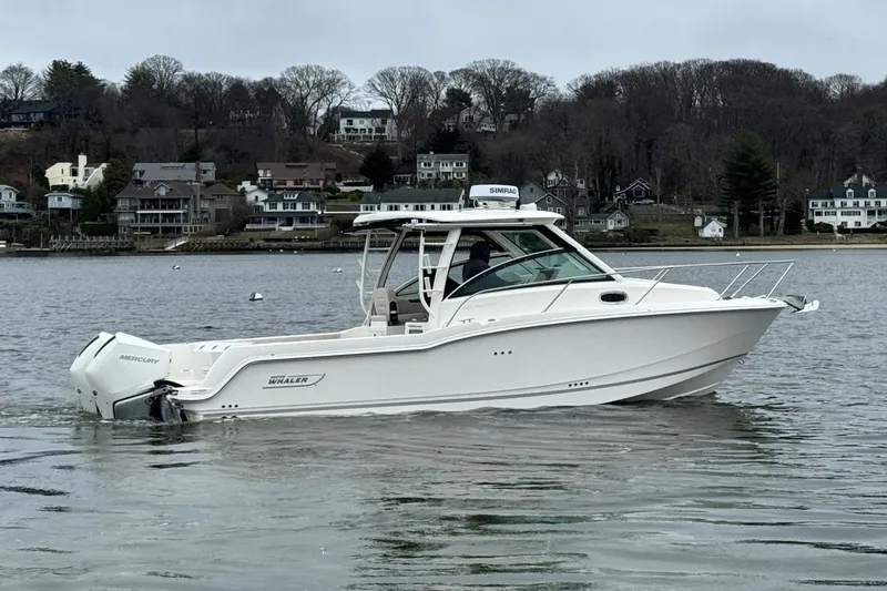 Slide: The Image of Boston Whaler 285 Conquest 2026 - 0