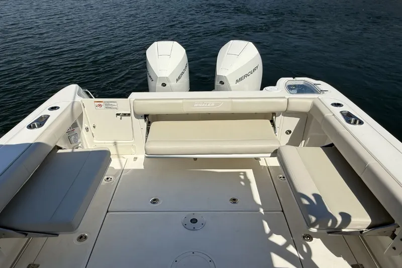 Slide: The Image of Boston Whaler 285 Conquest 2026 - 6