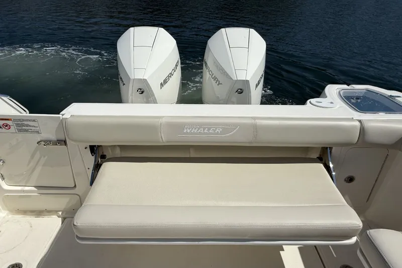 Slide: The Image of Boston Whaler 285 Conquest 2026 - 7