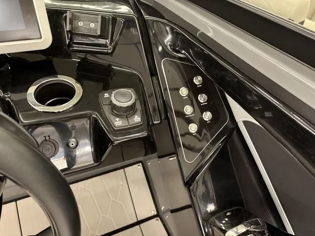 Slide: The Image of Yamaha 255XD 2021 - 13