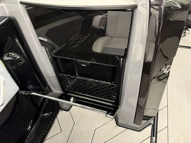 Slide: The Image of Yamaha 255XD 2021 - 19