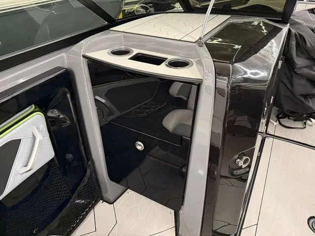 Slide: The Image of Yamaha 255XD 2021 - 20