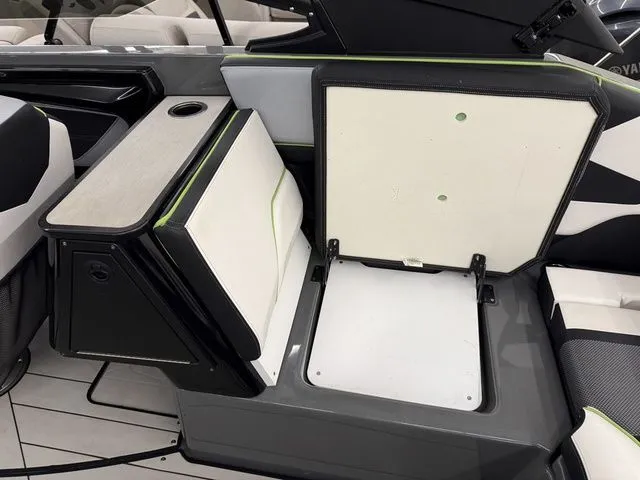 Slide: The Image of Yamaha 255XD 2021 - 28