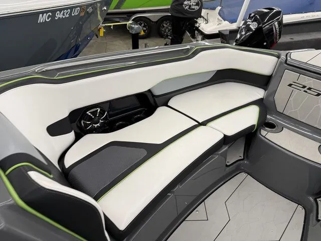 Slide: The Image of Yamaha 255XD 2021 - 6