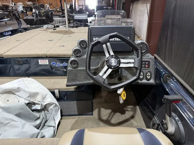 Slide: The Image of Bass Cat Caracal W/Mercury 225 2018 - 11