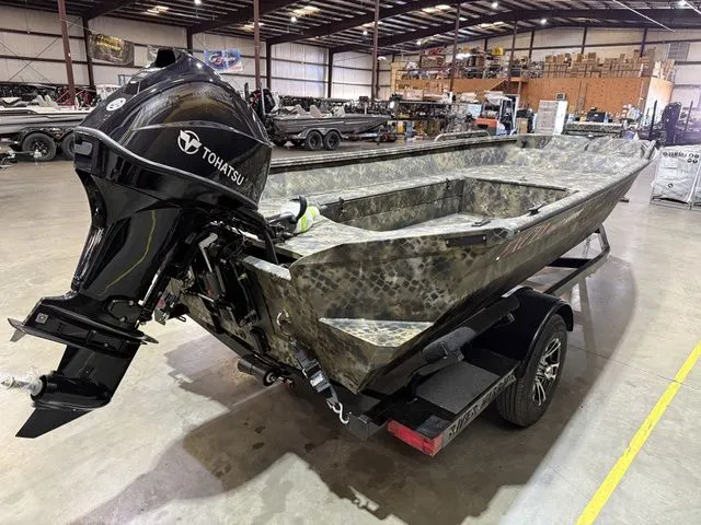 Slide: The Image of Excel 1751 River Warrior W/Tohatsu 60 2026 - 4