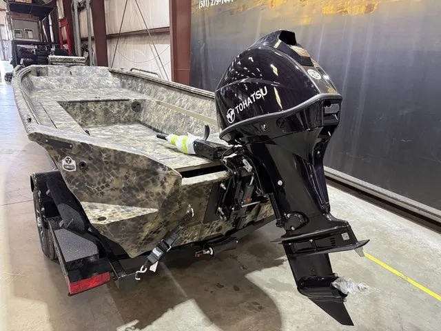 Slide: The Image of Excel 1751 River Warrior W/Tohatsu 60 2026 - 5