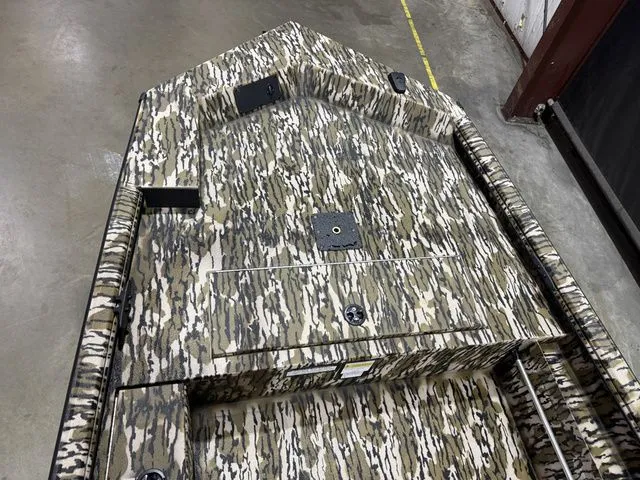 Slide: The Image of Avid 16 Commander 2026 - 7