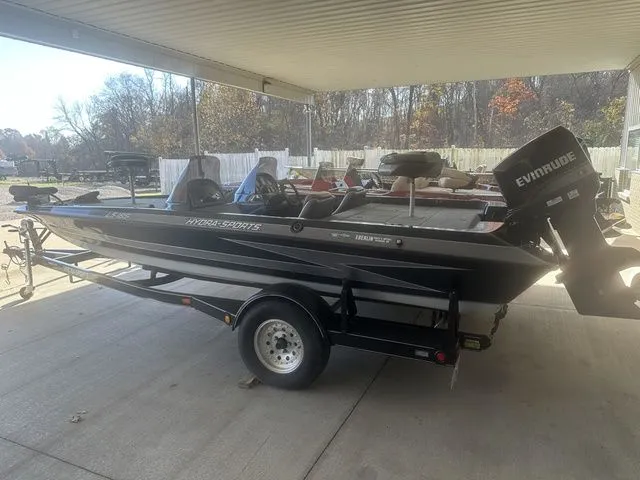 Slide: The Image of Hydra-Sports LS185DC 1997 - 8