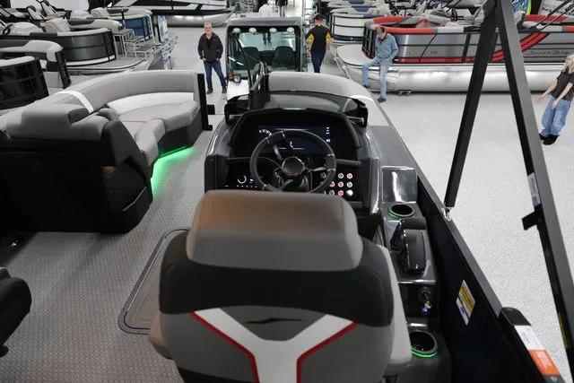 Slide: The Image of Evotti 723 CS 2026 - 15