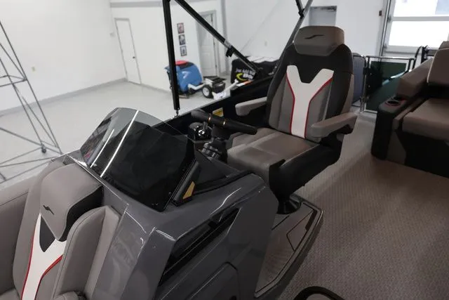 Slide: The Image of Evotti 723 CS 2026 - 19