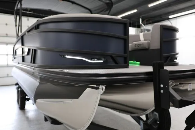 Slide: The Image of Evotti 723 CS 2026 - 28